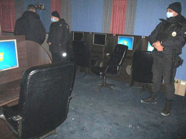 А ігор уже не буде. У Костополі викрили підпільний гральний заклад