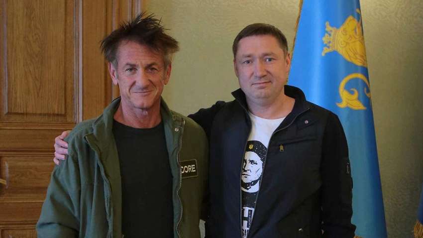 Актор та режисер Шон Пенн допомагатиме переселенцям на Львівщині