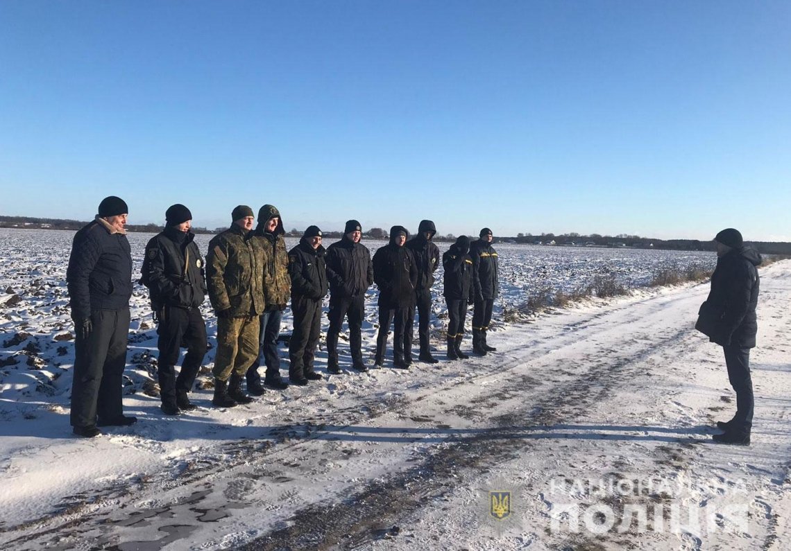 Безвісти зниклого жителя Острога розшукали в полі без ознак життя