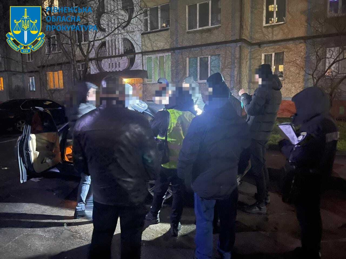 Допомагав знятися із військового обліку – тепер на лаві підсудних
