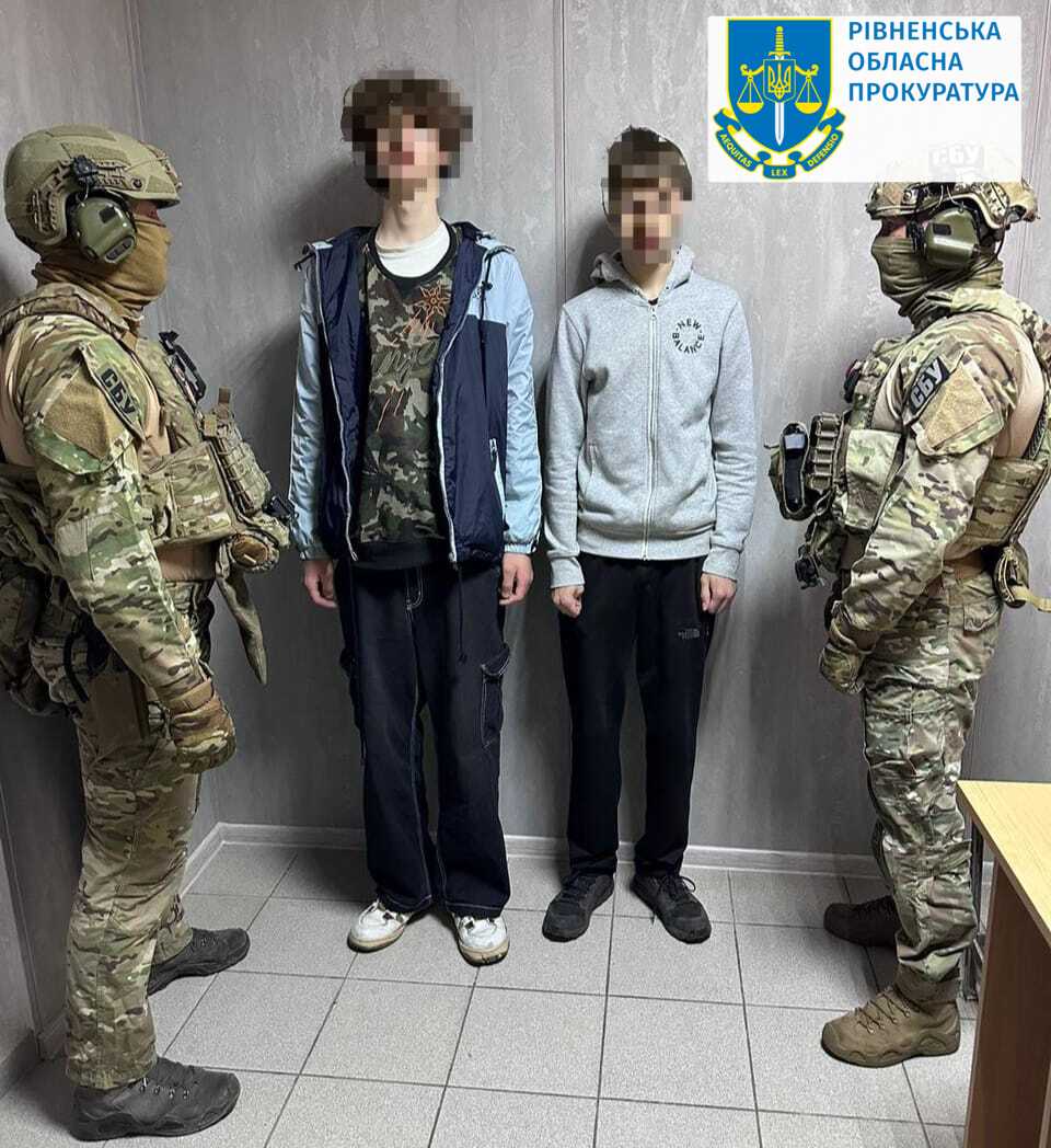Двоє 18-річних рівнян викликали поліцію і підірвали вибухівку