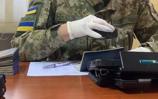 Єгипетські моряки прибули до України з жіночими документами