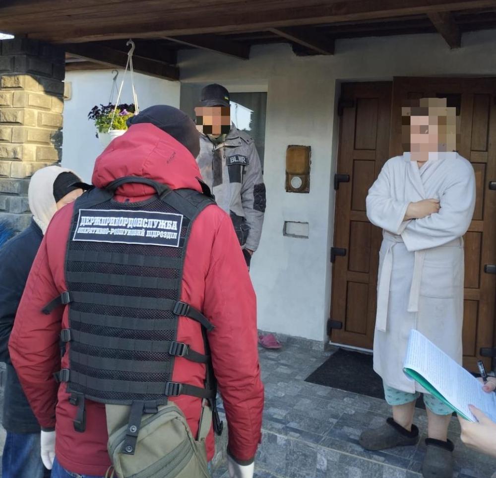 Медпрацівниця із Зарічного надавала фіктивні довідки про інвалідність