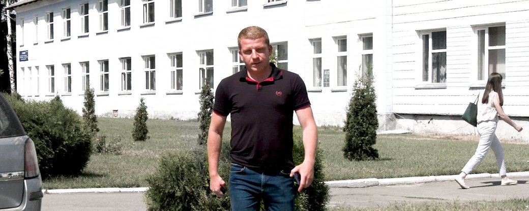 На Березнівщині чоловік з вилами напав на поліцейського