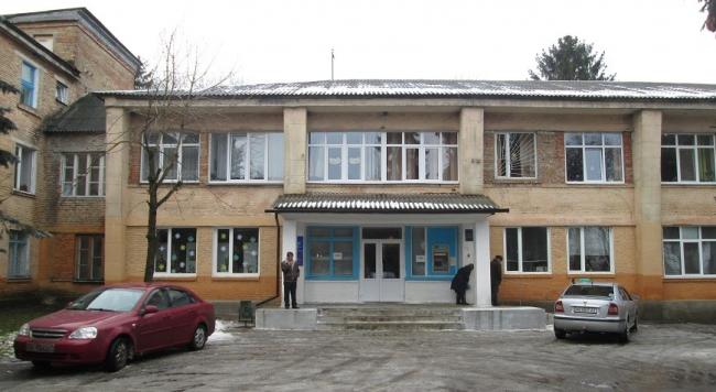 На РІвненщині перепрофілювали лікарню: кого тепер там прийматимуть