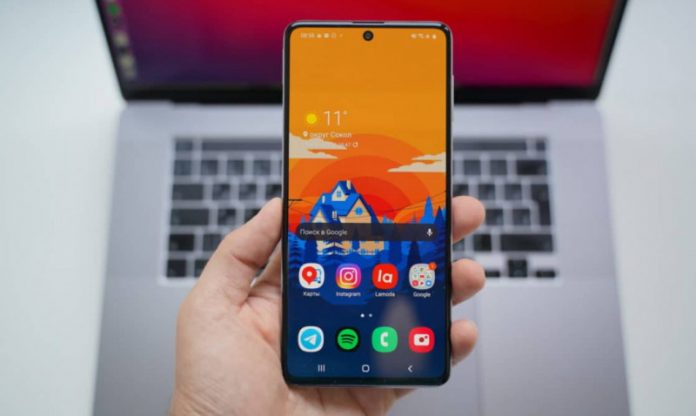 Названо 8 поширених помилок, які допускають власники смартфонів