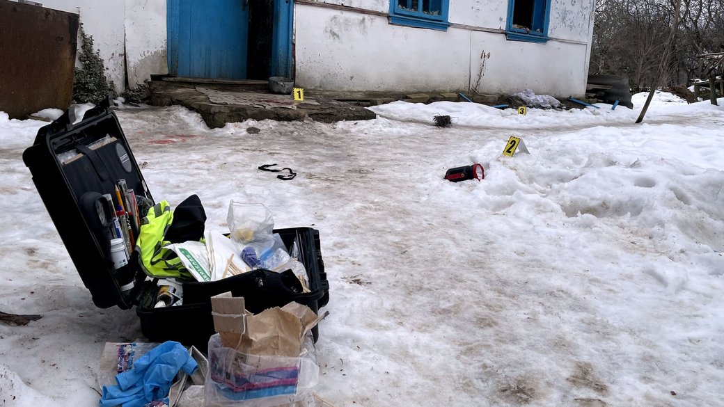 Не вижила: у Дубні померла 79-річна жінка, у яку стріляв нападник