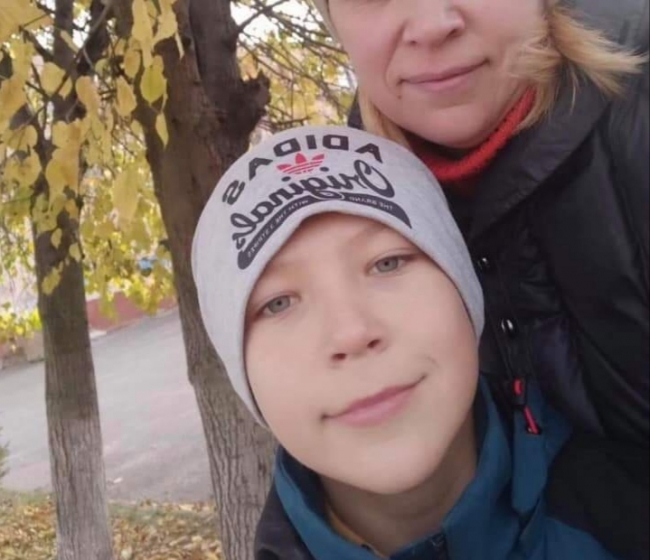 Небезпечне селфі: 12-річному Тарасу Семенюку із Дубна потрібна допомога