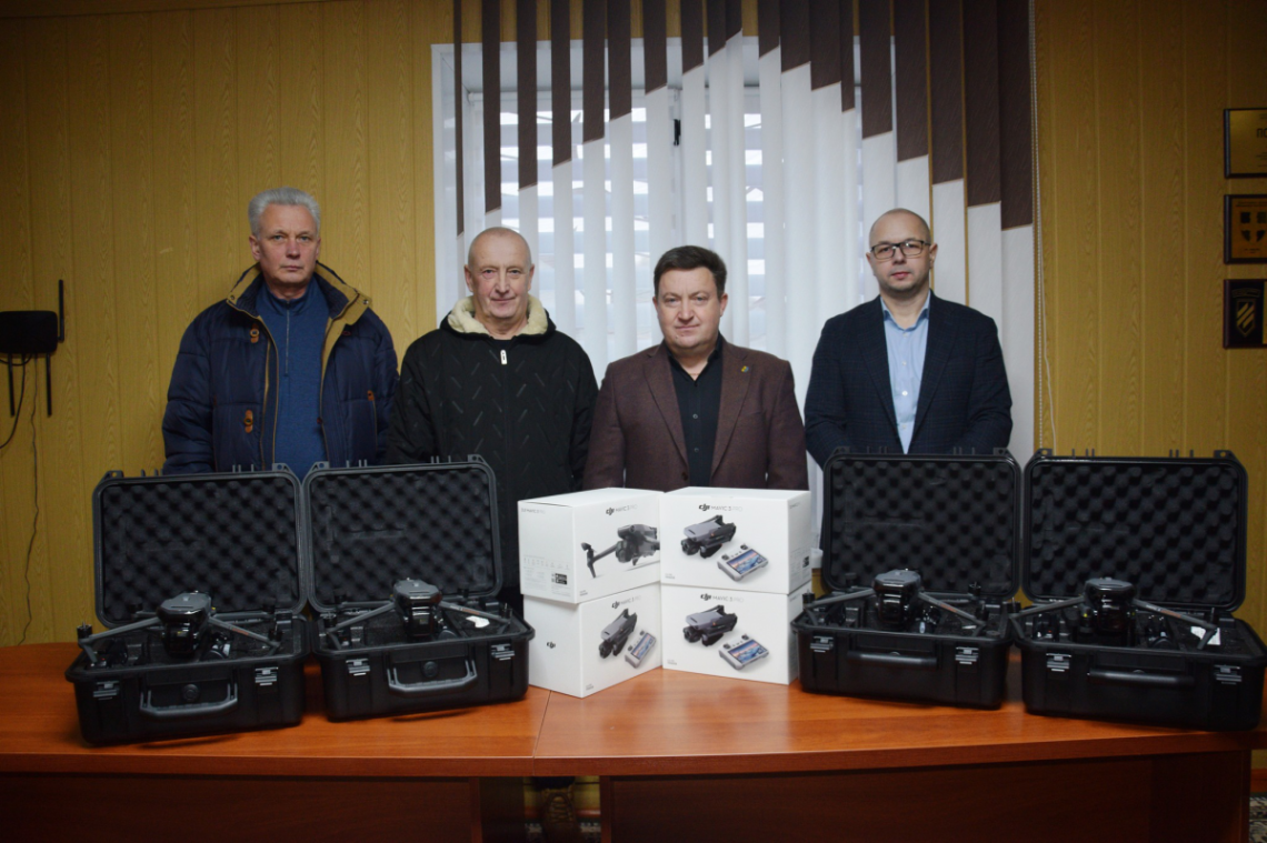 Нова партія дронів для бійців — від громади з Рівненщини