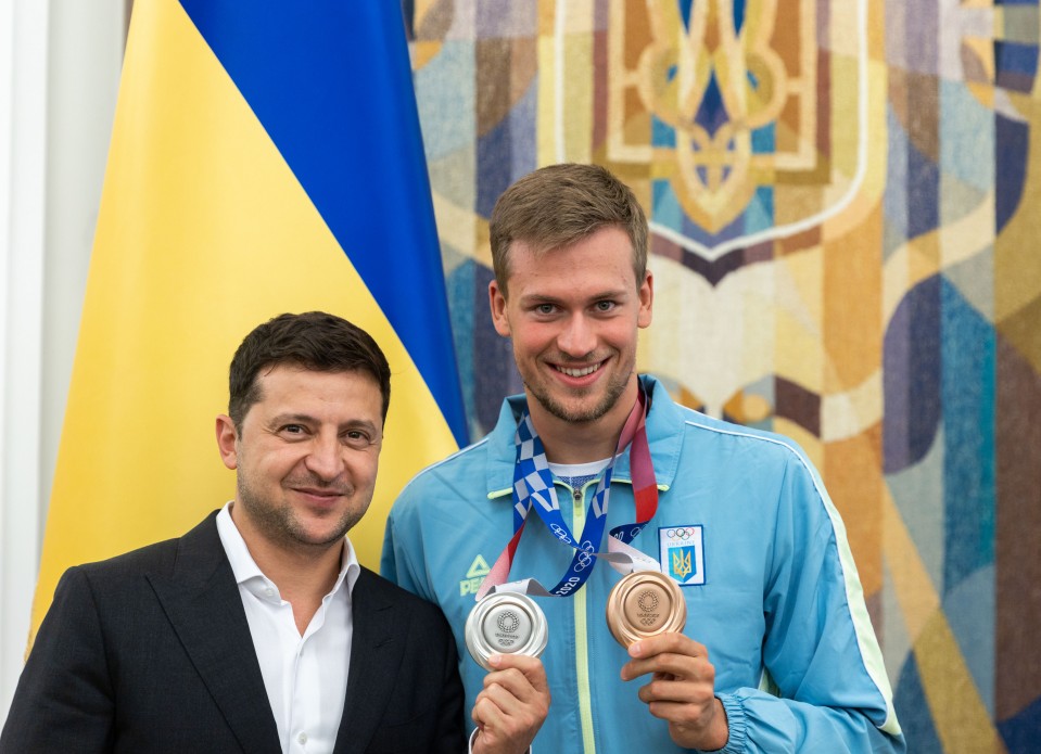 Олімпійці з Рівненщини отримали нагороди від президента
