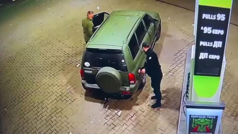 Перевозили майже 100 бойових гранат і не тільки: нові подробиці вбивства поліцейського на Вінниччині