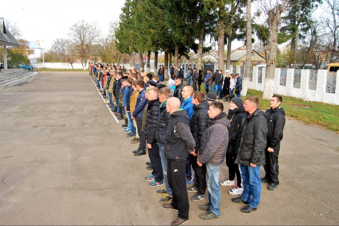 Перших новобранців від Рівненщини відправлять на службу