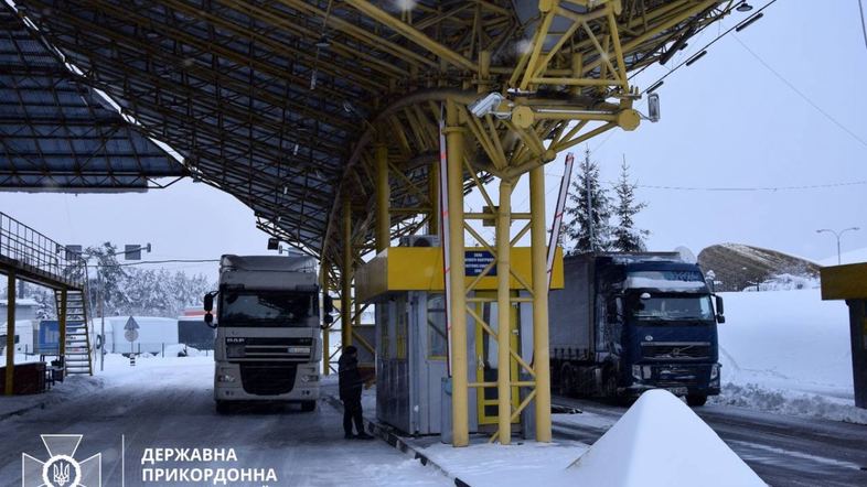 Поляки знову заблокували рух у пункті пропуску «Ягодин-Дорогуськ»