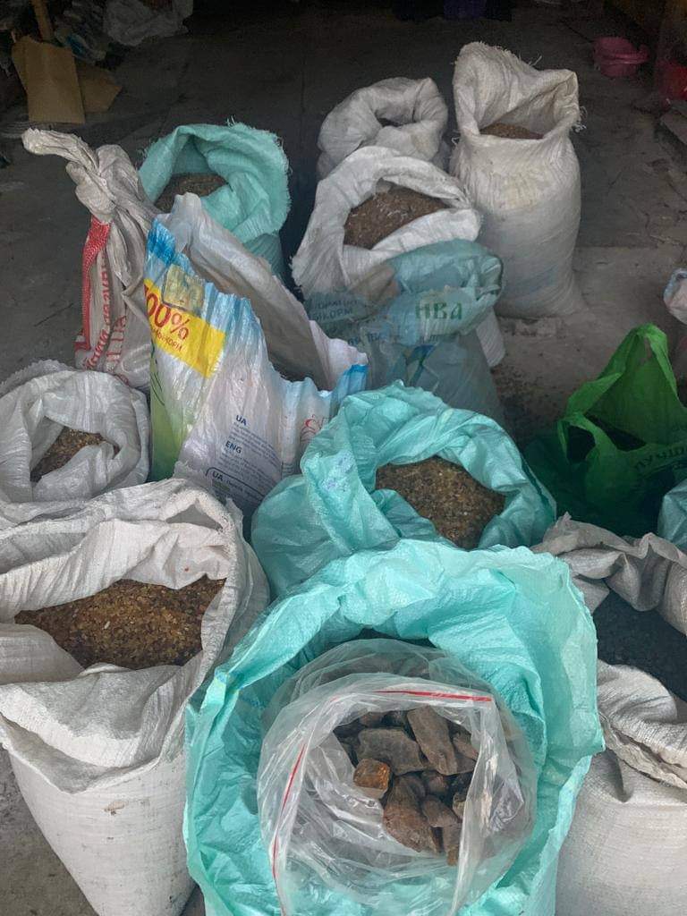 Придбали бурштину на майже 3 млн грн – судитимуть злочинців з Сарненщини