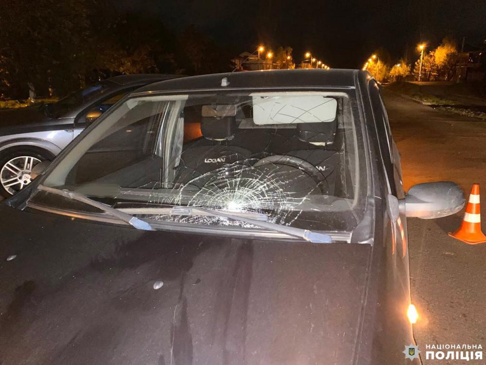 Рівнянка з онуком потрапила під колеса автомобіля