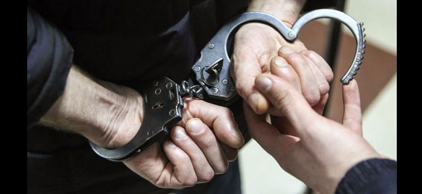 Суд взяв під варту чоловіка, який кинув гранату в сестру на Рівненщині