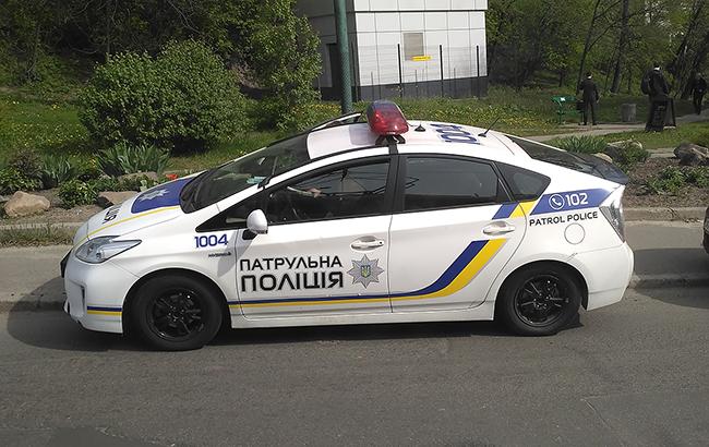 У Луцьку жінка викликала патрульних, бо сусід видалив її з чату ОСББ