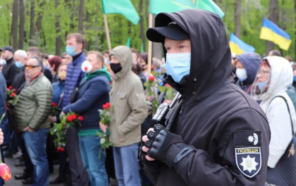 У масових заходах до Дня перемоги взяли участь 40 тисяч українців