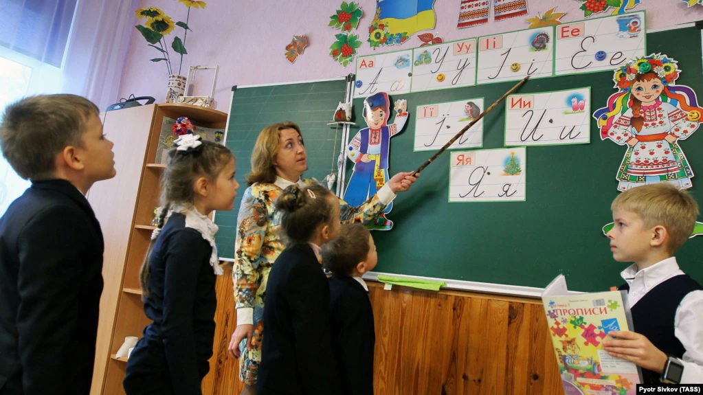 У МОН обіцяють надбавку в 20% педагогам, які успішно пройдуть сертифікацію