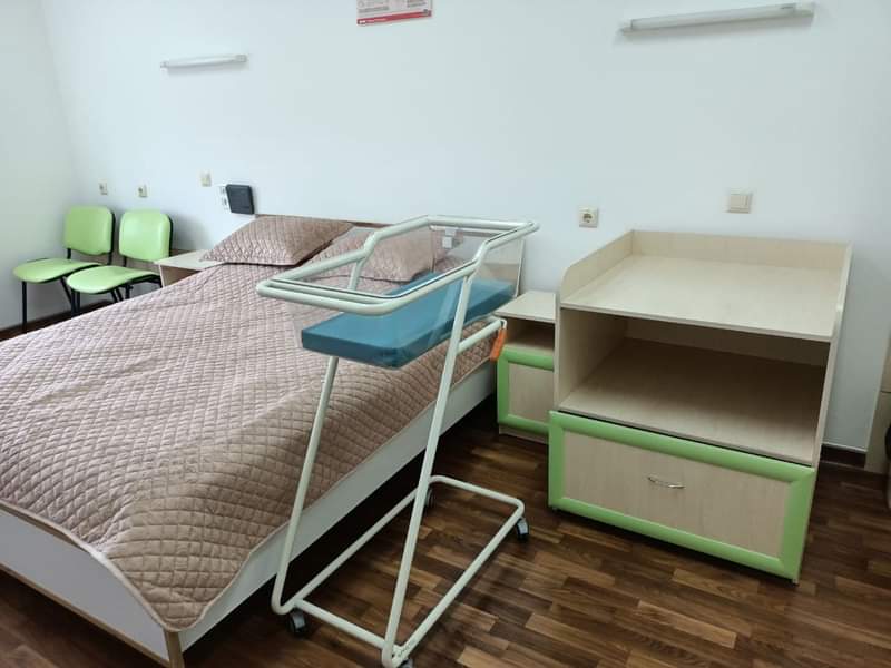 У Рівненському обласному перинатальному центрі відкрили покращені палати сімейного типу (ФОТО)