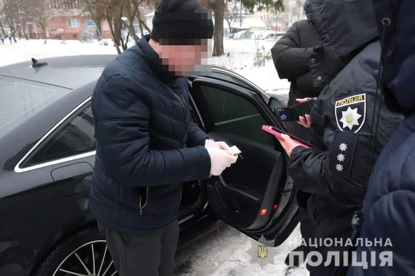 У Рівному судитимуть серійного грабіжника