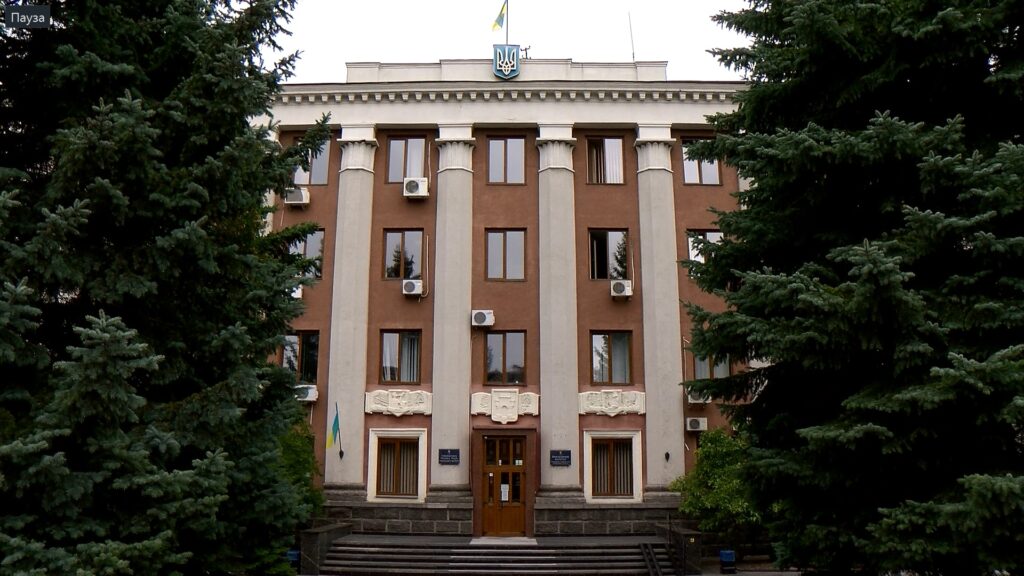 У Рівному виділили кошти на облаштування сховищ у школах