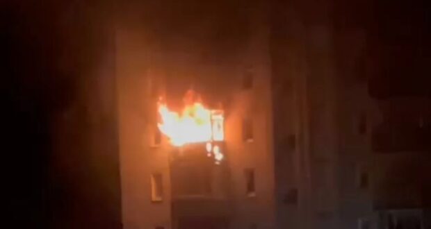У Рівному вночі палала квартира +ФОТО,ВІДЕО)