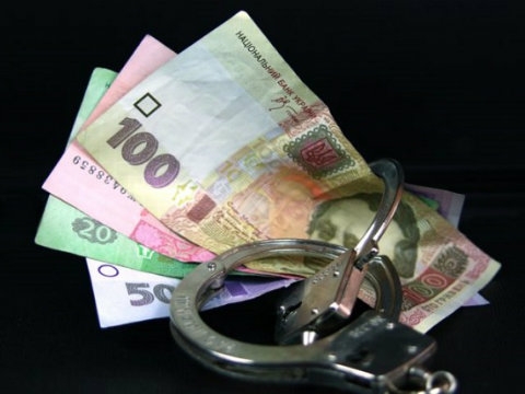 У Рівному за шахрайство судитимуть жінку, яка видала фейкових кредитів на 250 тисяч гривень