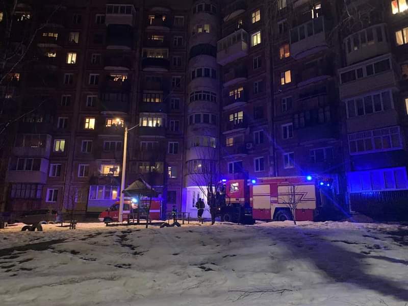 У Рівному загорівся ліфт багатоквартирного будинку