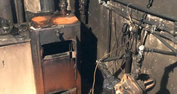 У Сарнах згорів твердопаливний котел і частина будівлі