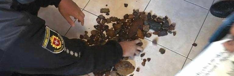 У жителя Вараського району поліцейські вилучили мотопомпу з обладнанням та бурштин-сирець (ФОТО)
