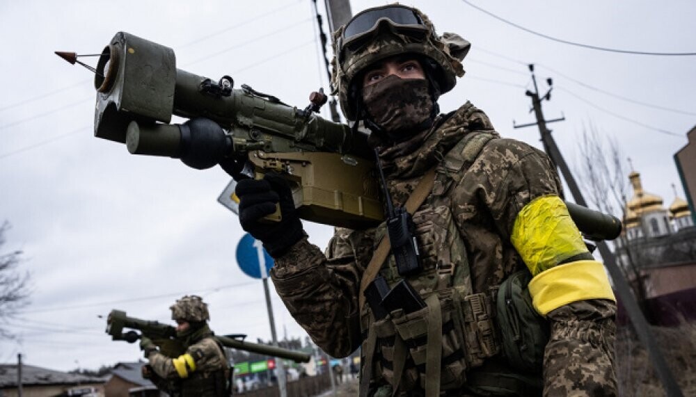 Українська армія практично підійшла до Херсона – Арестович