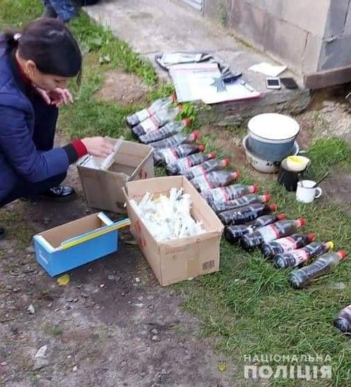 Утримували наркопритон та збували опіум: на Рівненщині судитимуть злочинну групу