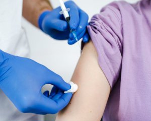 Вакцинація дітей проти кору розпочалась