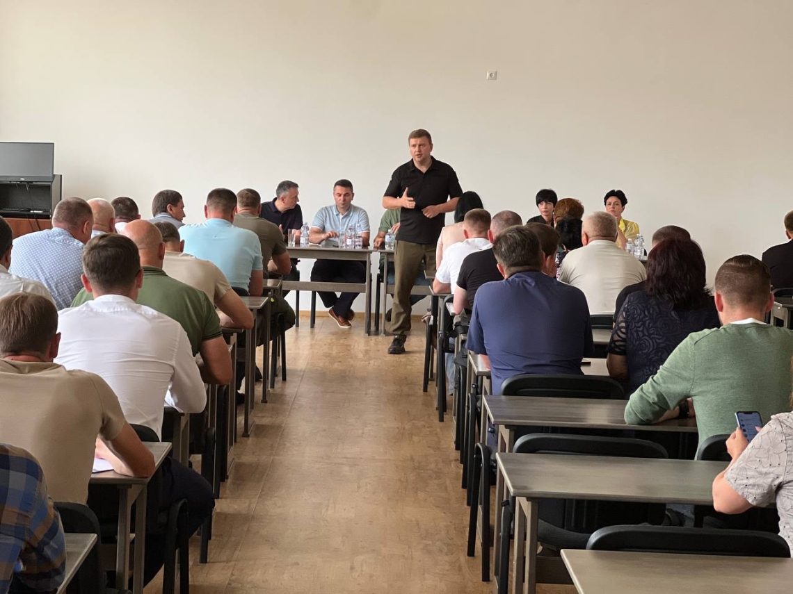 Віталій Коваль відзвітував перед головами громад Рівненщини за використання коштів оборонного бюджету