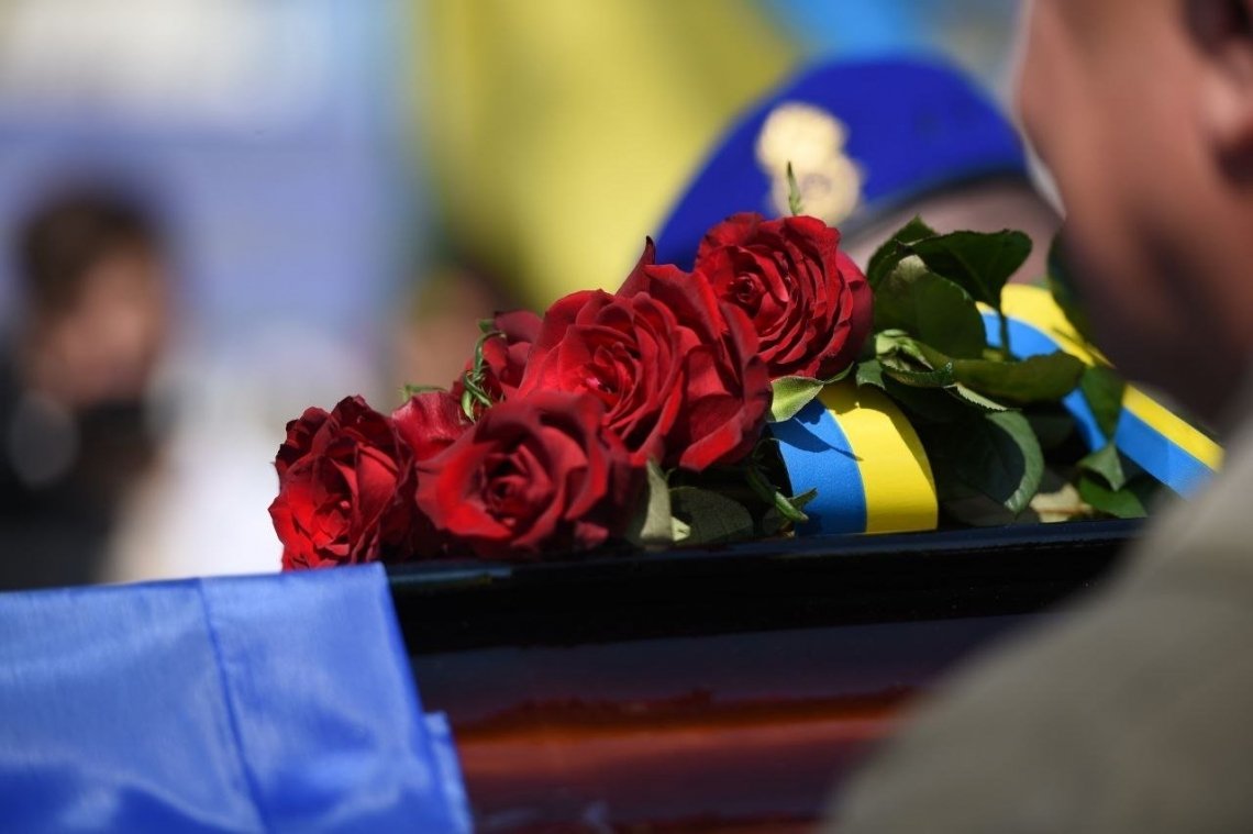 З сімома героями попрощалися у громадах на Рівненщині