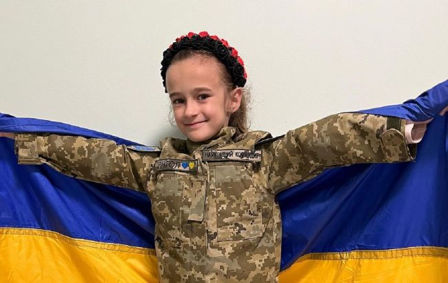 За підтримку бійців маленькій волонтерці подарували ноутбук