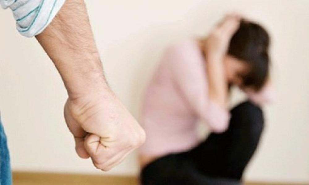 За знущання над дружиною відправлять за грати