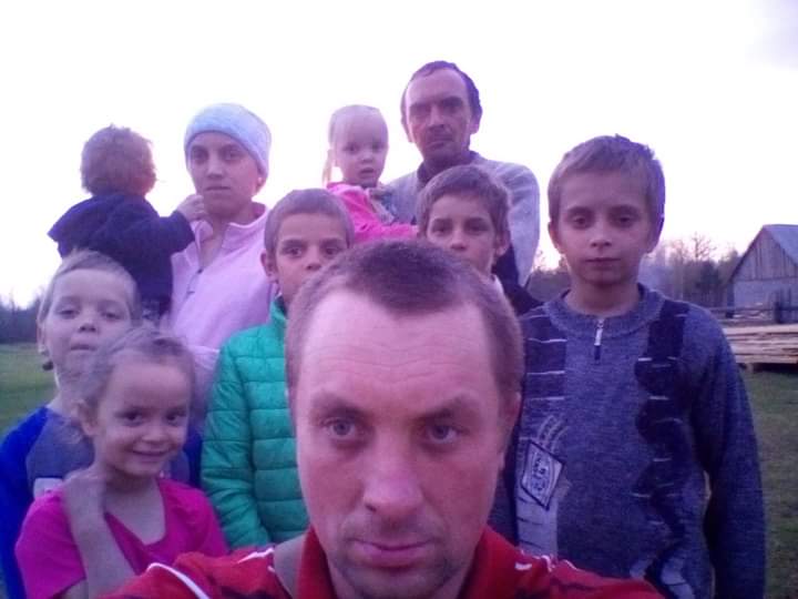 Збирають гроші на відновлення будинку багатодітному