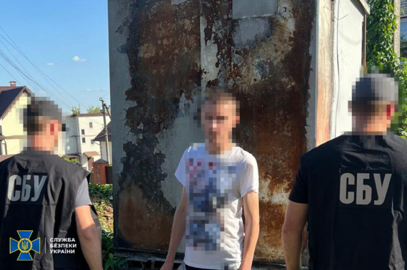 Зрадники в орендованих квартирах Києва зробили