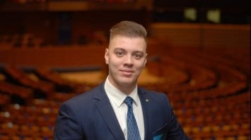 У міського голови новим позаштатним радником став наймолодший депутат Рівненської ради