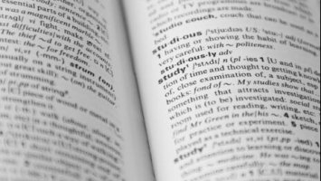 Американський словник Merriam-Webster назвав слово року