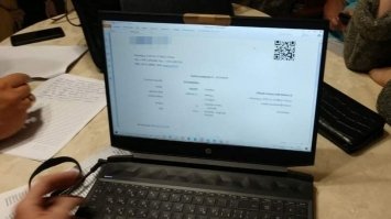Чоловікам, які виготовляли підробні негативні ПЛР-тести загрожує в`язниця