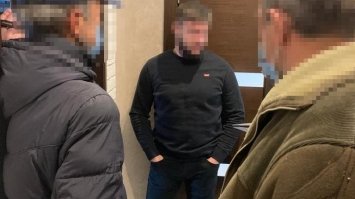 Чоловіків, які здійснювали розбійні напади та грабували, затримали на Рівненщині