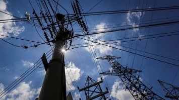 Чотири вулиці Рівного сьогодні будуть без електропостачання