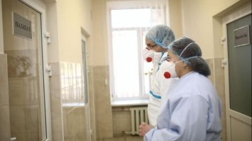 COVID-19 нa Рівненщині: за добу - 616 хворих, 437- у тяжкому стані 
