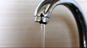 Декілька вулиць Рівного тимчасово залишилися без водопостачання