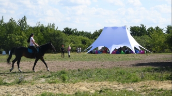 Іпотерапія на Рівненщині: реабілітація військовиків та людей з інвалідністю