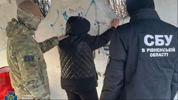  Хотіла підірвати  у Рівному ТЦК: жінку затримала СБУ 