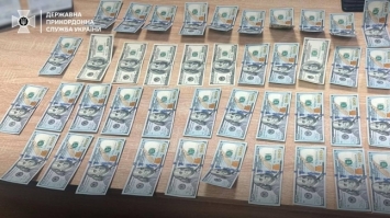  Хотіли потрапити до Польщі, навіть пропонували хабар прикордонникам